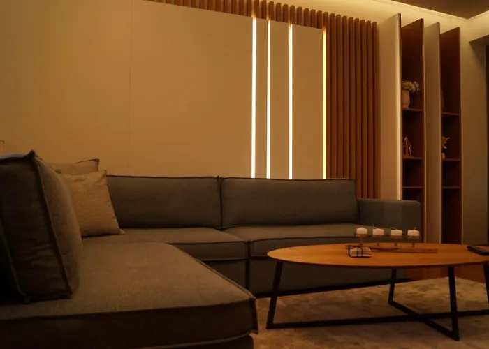 Daphne Luxury Apartment